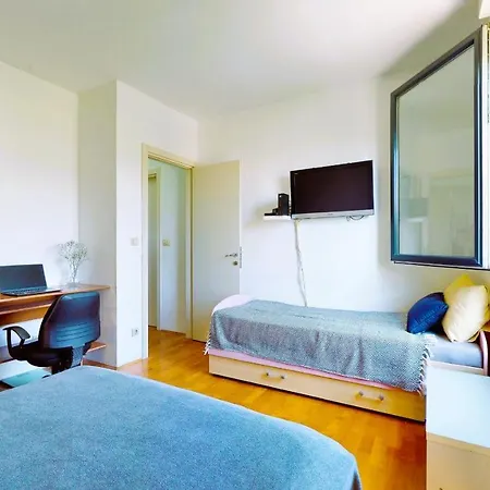 Apartmán Modern Budget For Up To 5 Guests *